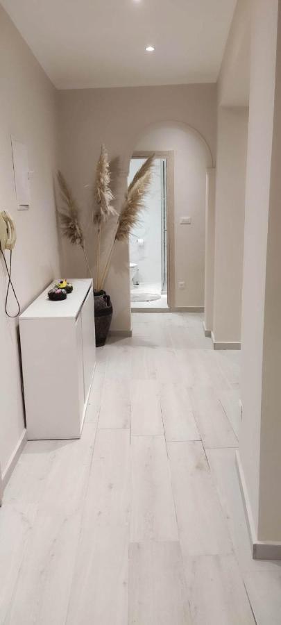 Apartemen 110 m² dengan 3 kamar tidur dan 1 kamar mandi pribadi di Corfu Corfu  Bagian luar foto
