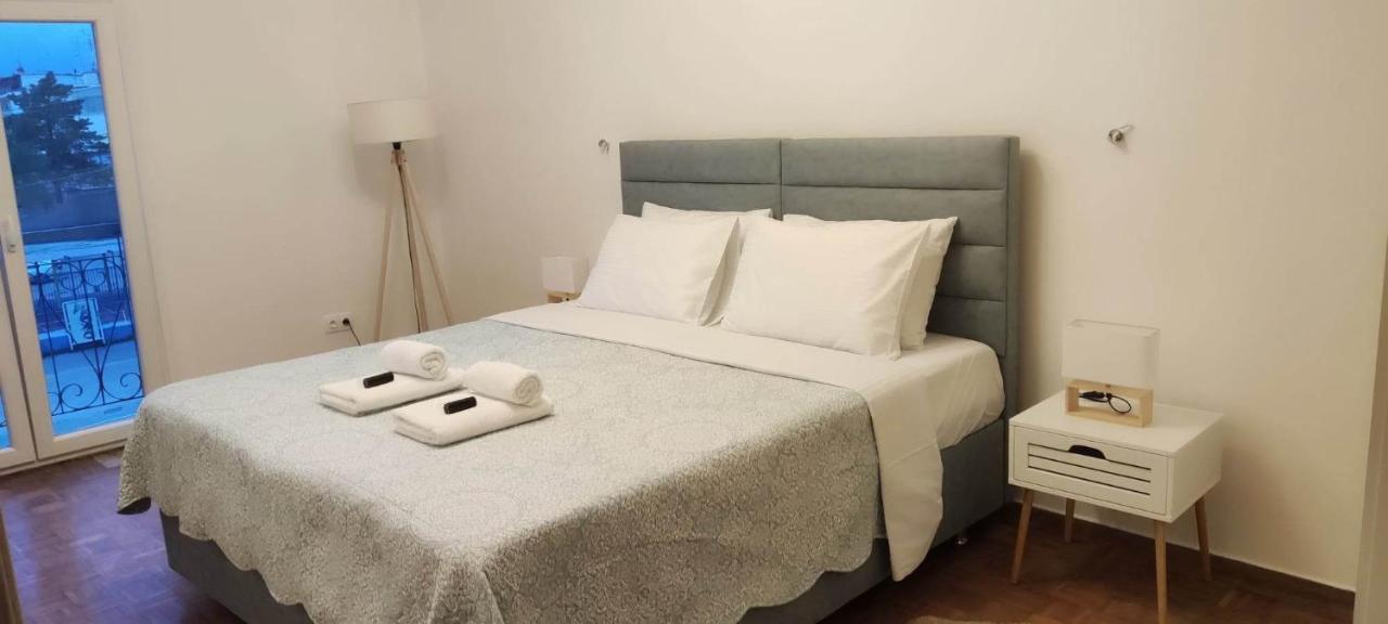 Apartemen 110 m² dengan 3 kamar tidur dan 1 kamar mandi pribadi di Corfu Corfu  Bagian luar foto