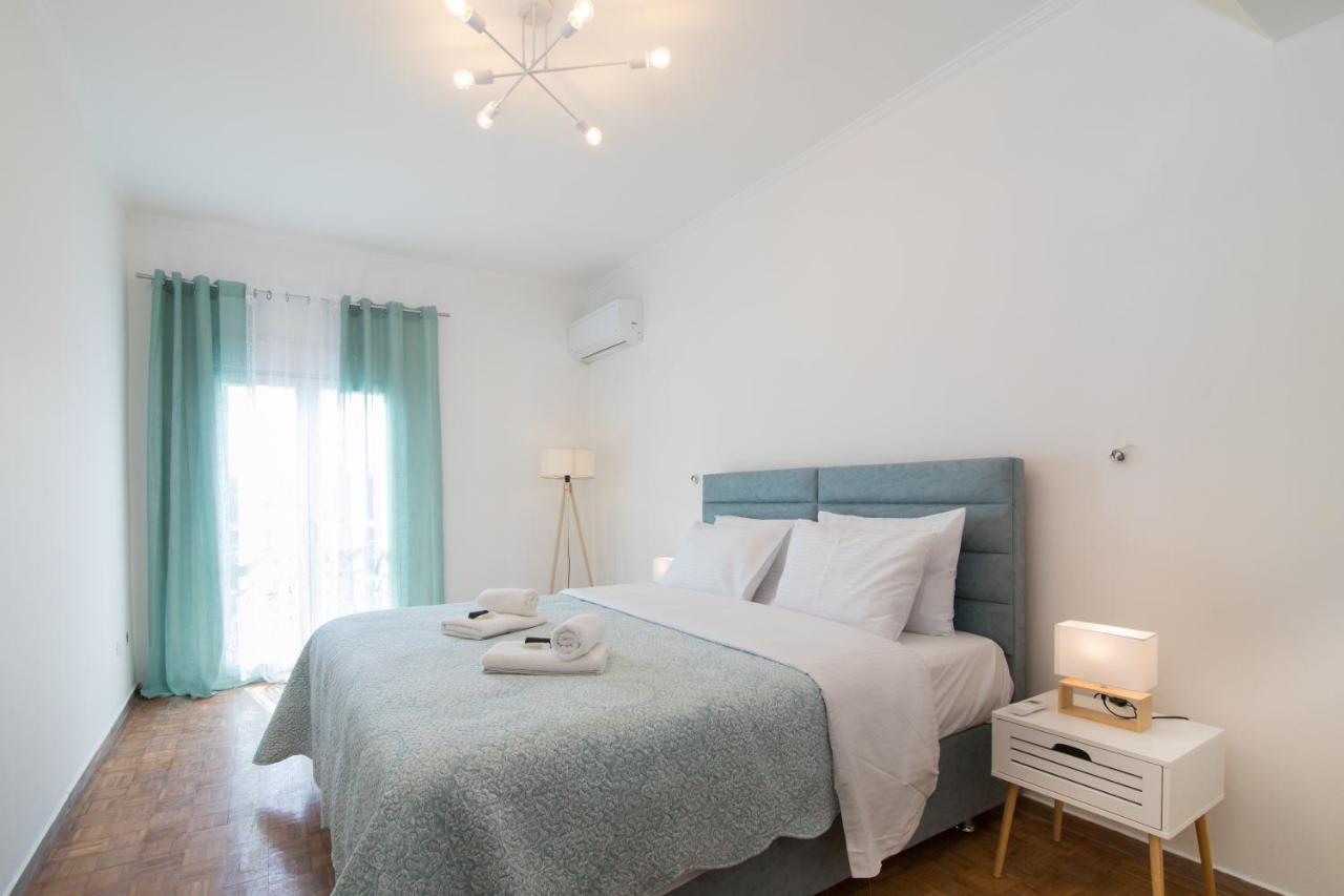 Apartemen 110 m² dengan 3 kamar tidur dan 1 kamar mandi pribadi di Corfu Corfu  Bagian luar foto