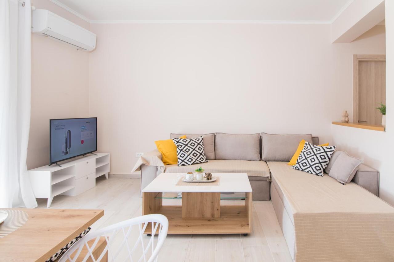 Apartemen 110 m² dengan 3 kamar tidur dan 1 kamar mandi pribadi di Corfu Corfu  Bagian luar foto